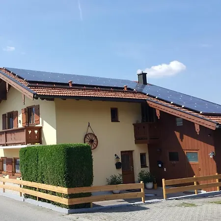 Chiemgauferienwohnungen - Wanderlust Und Alpenrose