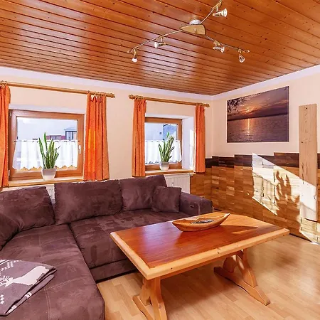 Chiemgauferienwohnungen - Wanderlust Und Alpenrose Apartment