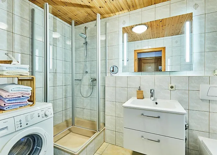 Chiemgauferienwohnungen - Wanderlust Und Alpenrose Apartment *