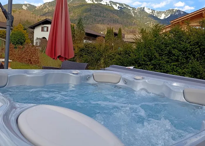 Chiemgauferienwohnungen - Wanderlust Und Alpenrose Apartment *